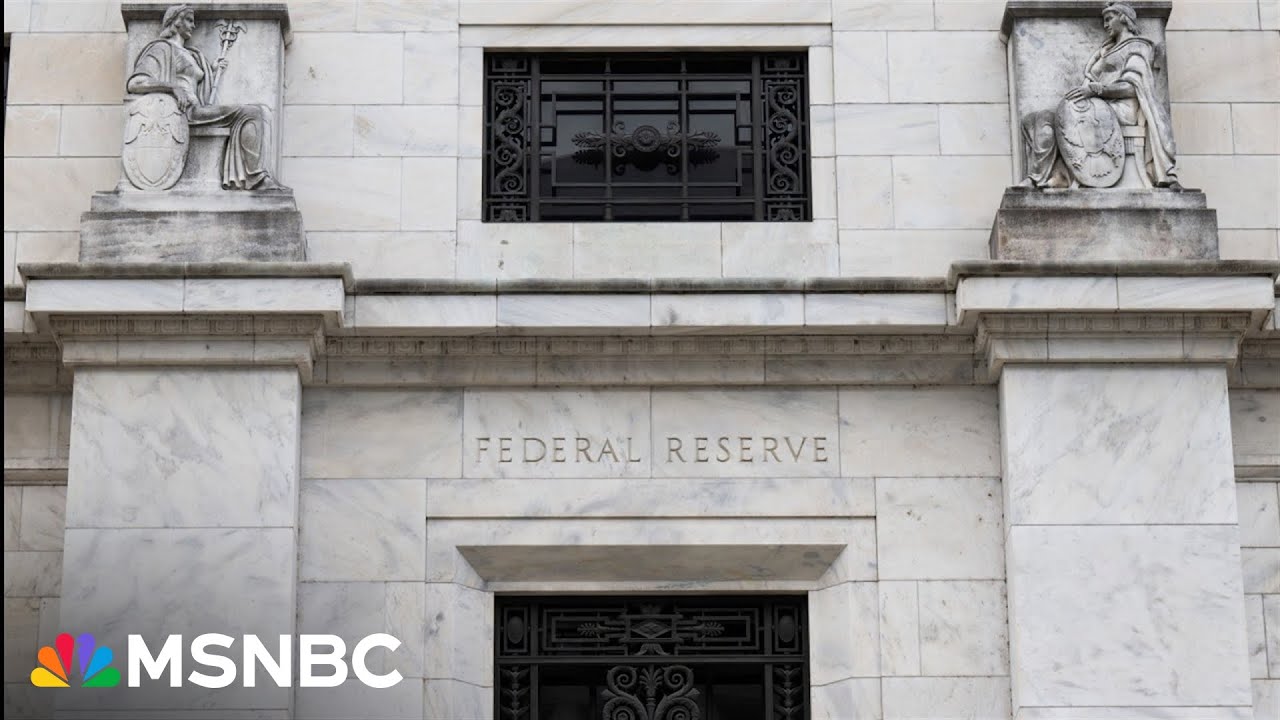 Federal Reserve votes to keep interest rates at current levels