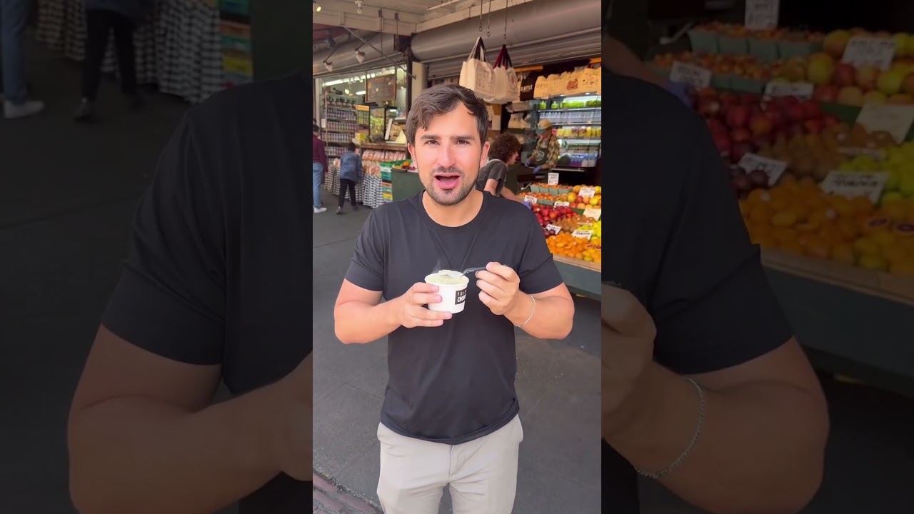 What you NEED to eat at Pike Place Market in Seattle!