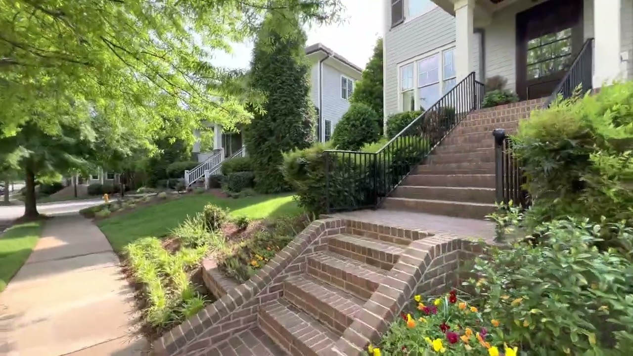 A Walk Through Raleigh Neighborhood, North Carolina, USA | Nature Sounds for Sleep and Study