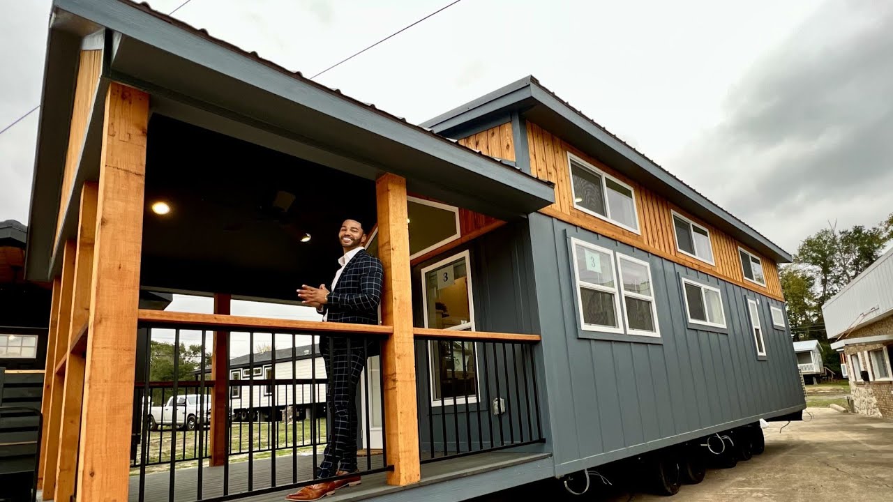 A TINY HOME THAT CAN SLEEP UP TO 8 - 2 Bedrooms, 2 Bathrooms and a Walk in Closet