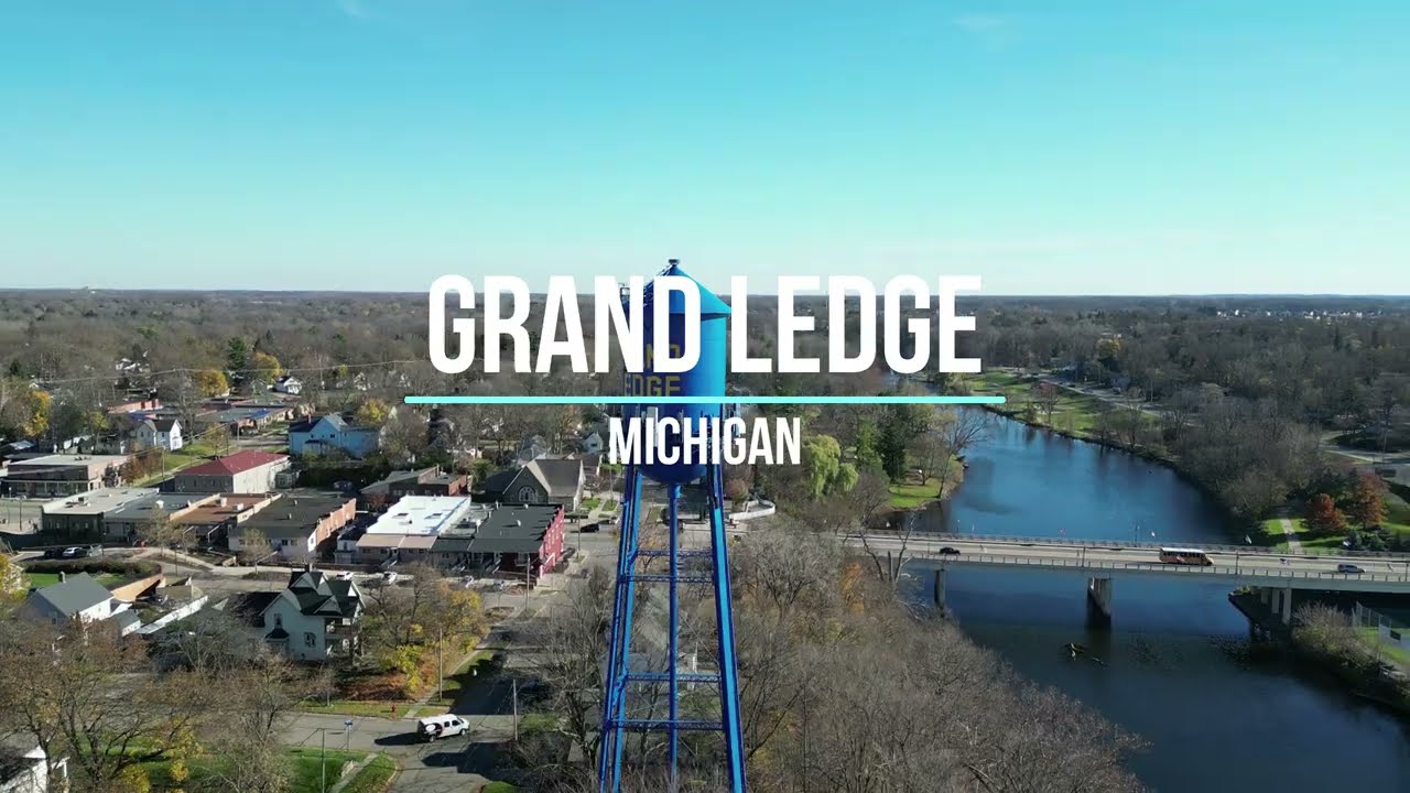 GRAND LEDGE MICHIGAN | 4K DRONE FOOTAGE