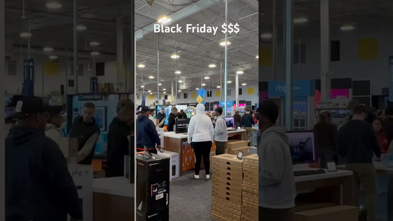 BLACK friday. #economy #shopping #bestbuy #christmas #Indiana #electronics #apple #blackfriday