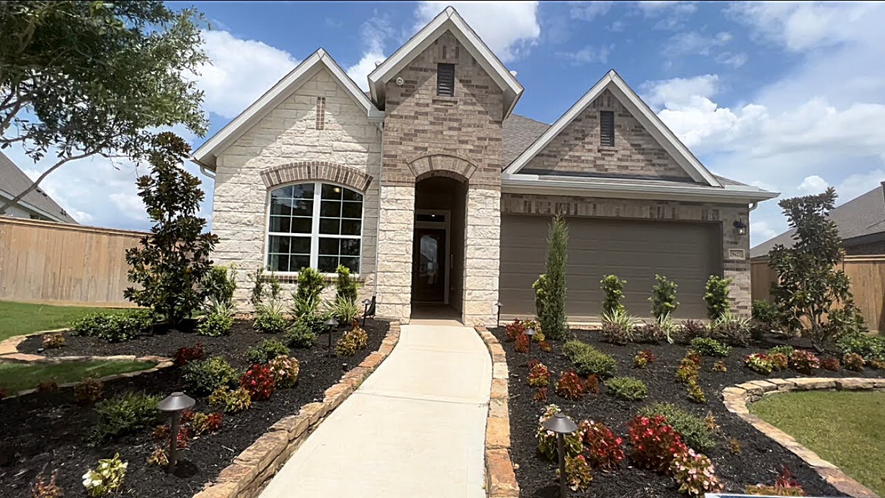 Step Inside This 2,000 SQFT Model Home Tour
