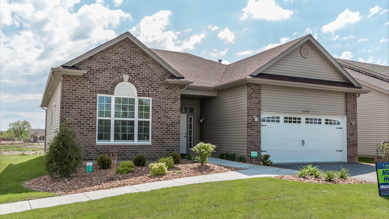 Touring 1,500 Square Foot Coral Springs Ranch Plan by Hartz Homes