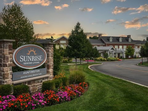 Stunning Single-Family Home Tour | 300 W Hills Rd, Huntington Station, NY