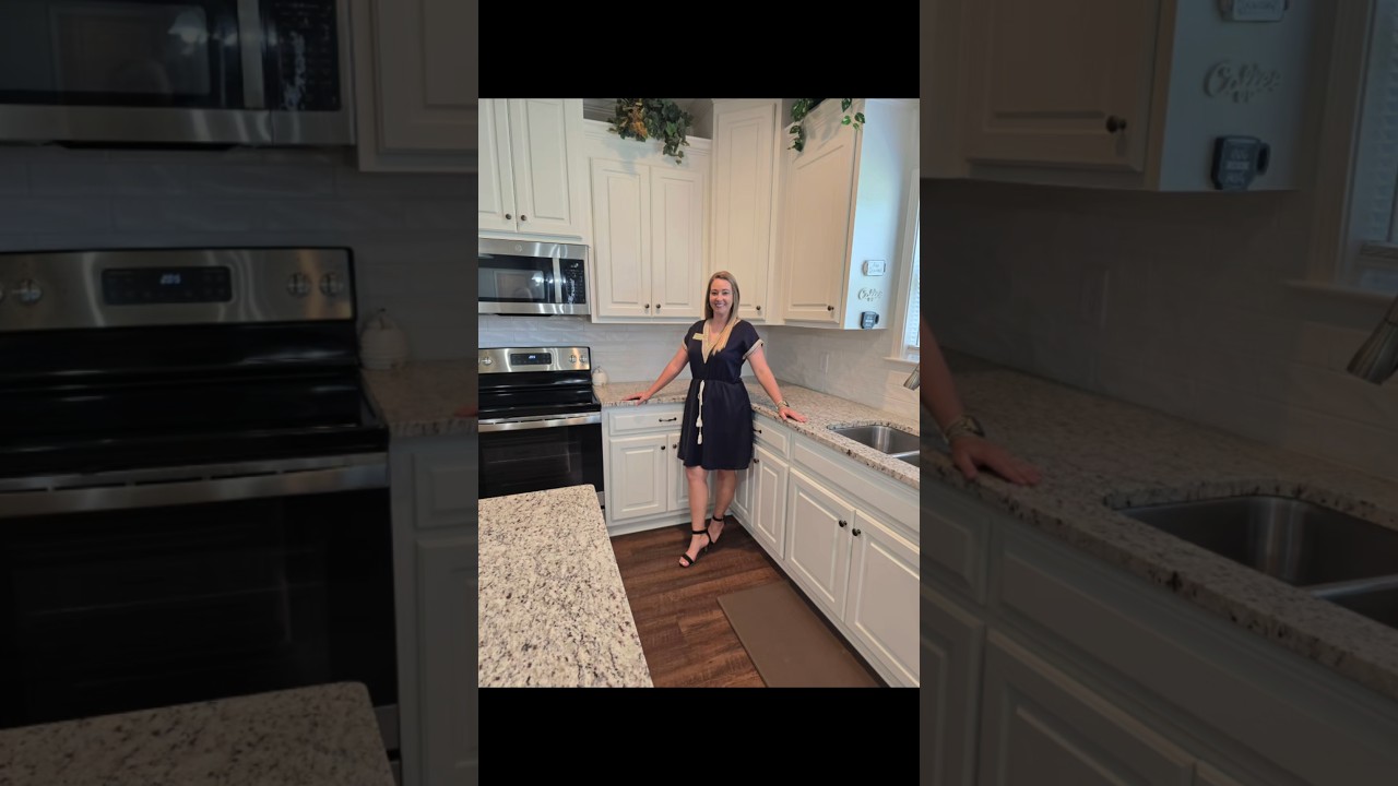 OPEN HOUSE READY! Carrie Sheppard 334.784.2608 Weichert Realtors JBR Legacy Group